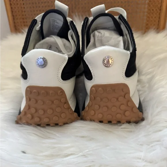 Campo Black and White Sneakers 🖤 - Picture 7 of 8